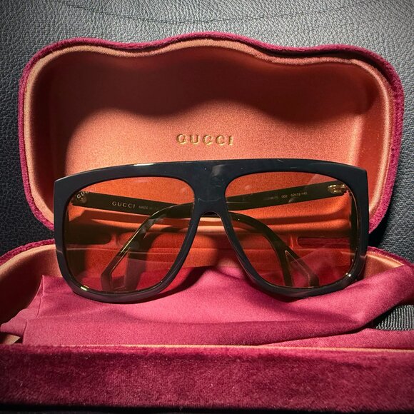 100% Authentic Gucci Oversized Shield Sunglasses - Picture 1 of 9